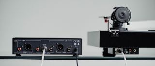 Pro-Ject X2 B / Phono Box S3 B