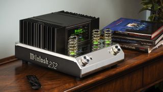 McIntosh MA252