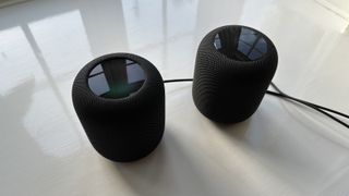 Apple HomePod 2 vs Apple HomePod
